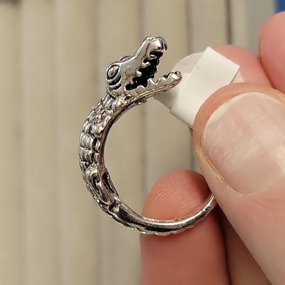 Alligator Crocodile Adjustable Ring Size 9..5 Silver Tone - Picture 2 of 6